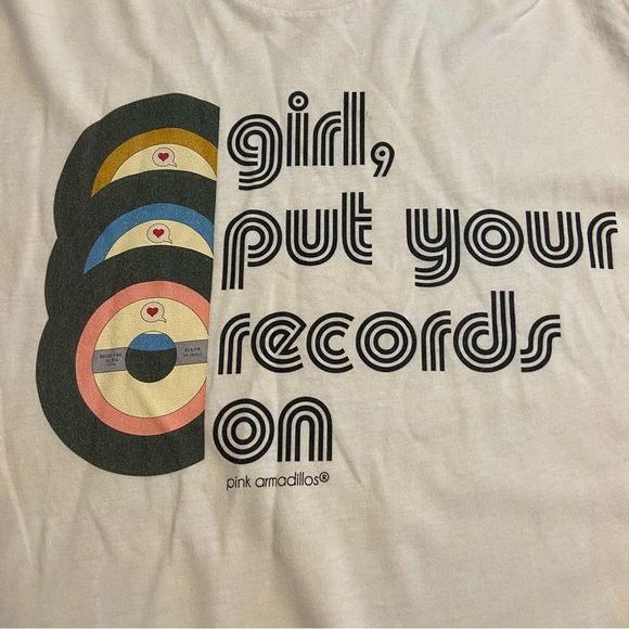 Bleached Vintage Boyfriend Tee Pink Armadillos - Picture 3 of 9